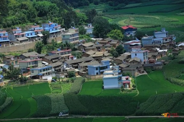 云南祿豐市勤豐鎮(zhèn)：垃圾熱解助力鄉(xiāng)村潔凈美